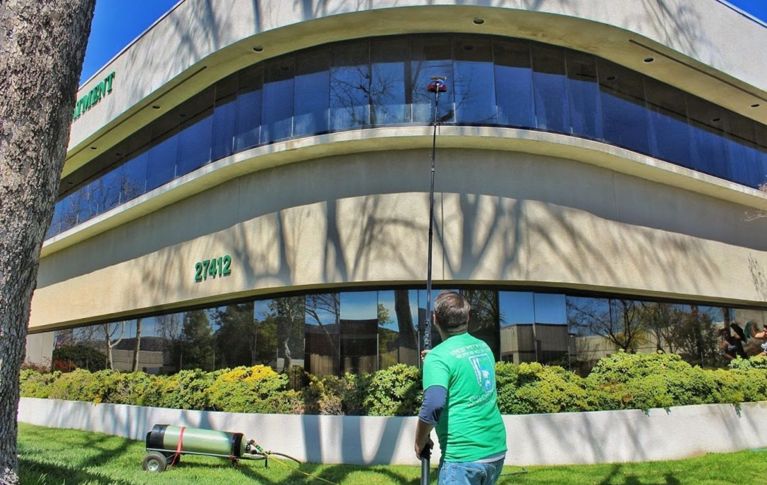 Commercial Window Washer