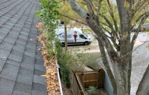 Gutter Cleaning Service Tampa FL 03