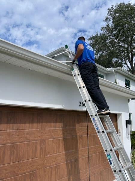 Gutter Cleaning Tampa FL 7 1