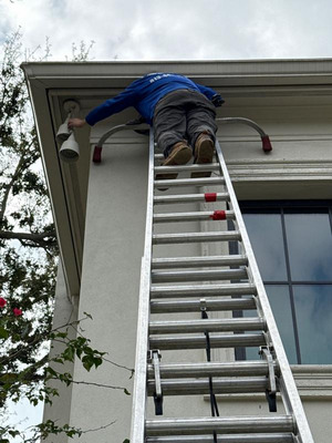 Light Fixture Repair Service in Tampa FL